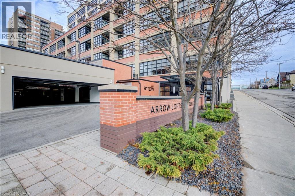 MLS® listing #29664632 for sale located at 112 BENTON Street Unit# 601