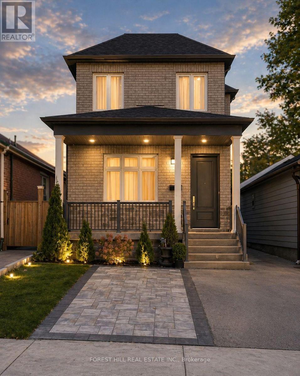 MLS® listing #29665074 for sale located at 611 NORTHCLIFFE BOULEVARD