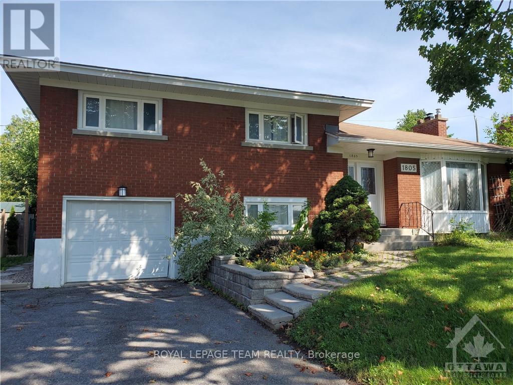MLS® listing #29670316 for sale located at 1805 FORMAN AVENUE