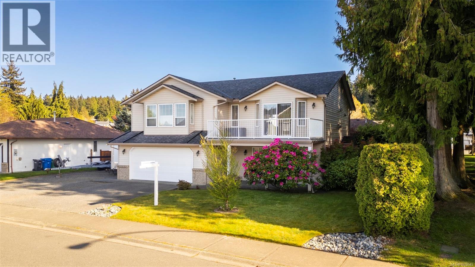 MLS® listing #29671222 for sale located at 5951 Cathedral Cres