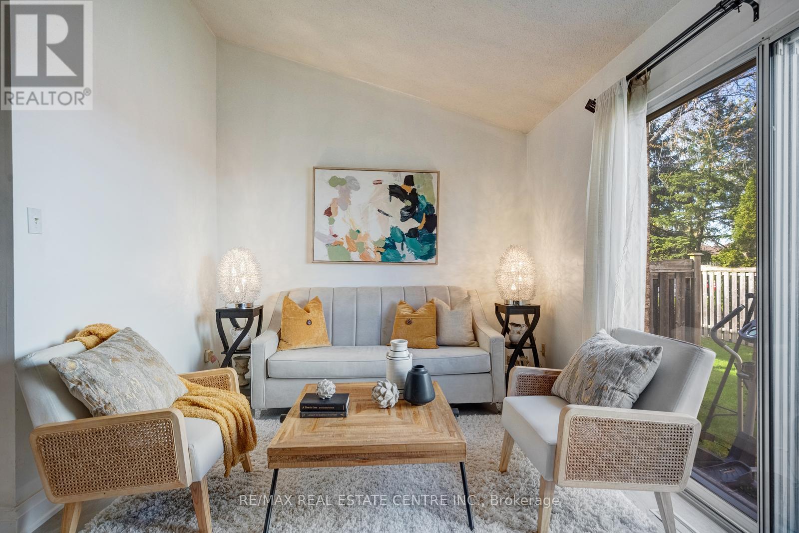 MLS® listing #29676344 for sale located at 25 - 5020 DELAWARE DRIVE