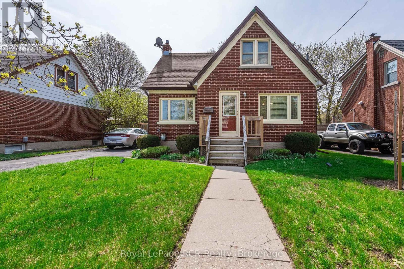 MLS® listing #29676925 for sale located at 189 MARGARET AVENUE