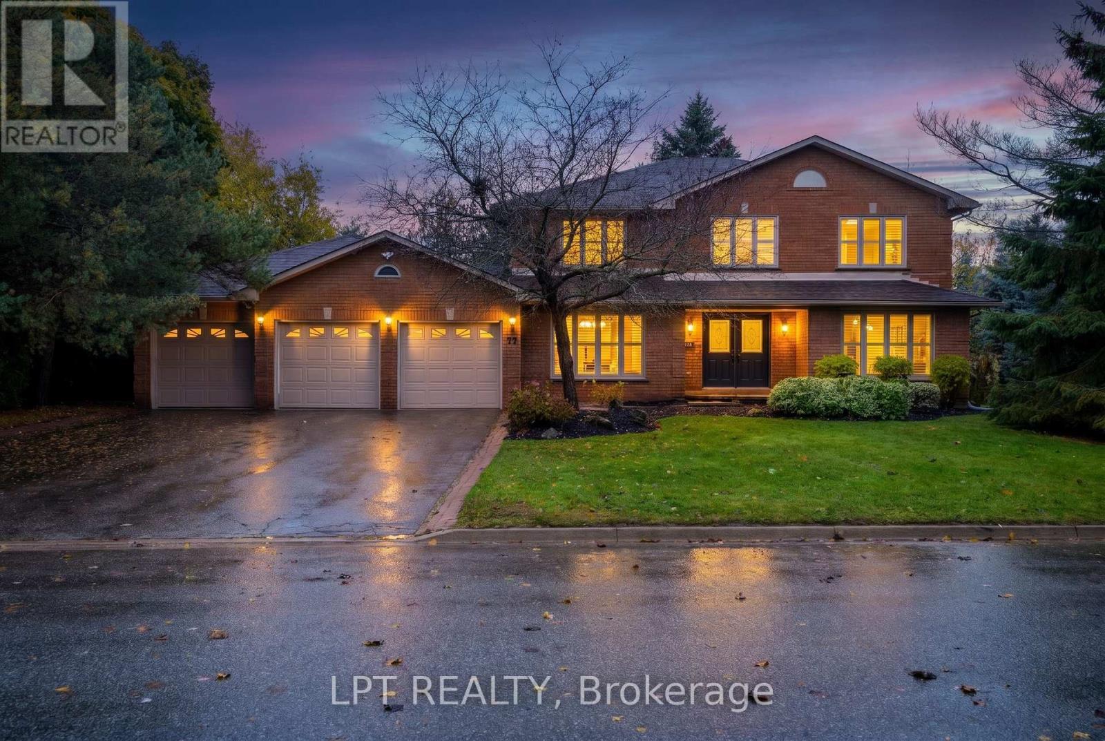 MLS® listing #29677016 for sale located at 35 DENNIS DRIVE