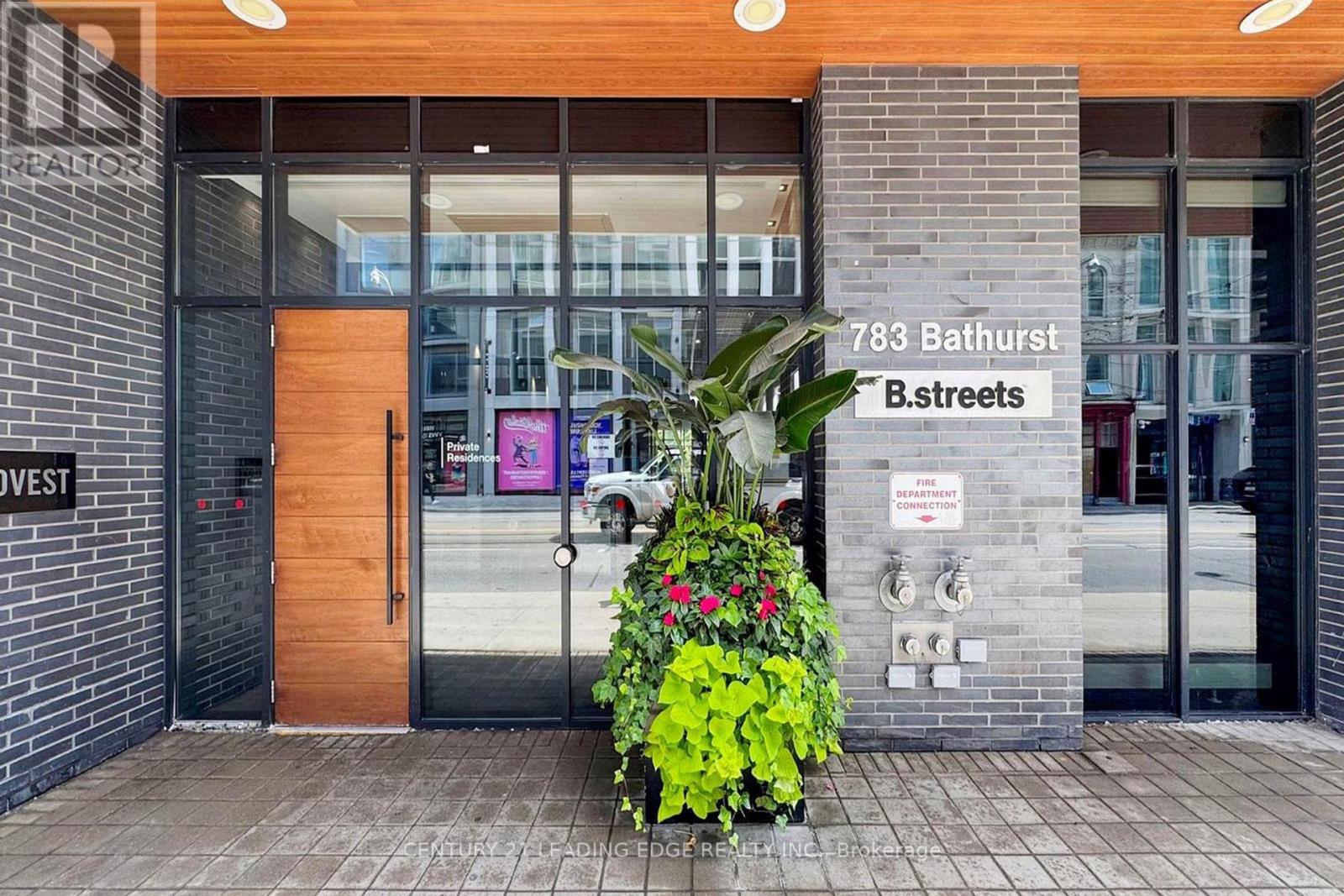 MLS® listing #29677620 for sale located at 215 - 783 BATHURST STREET