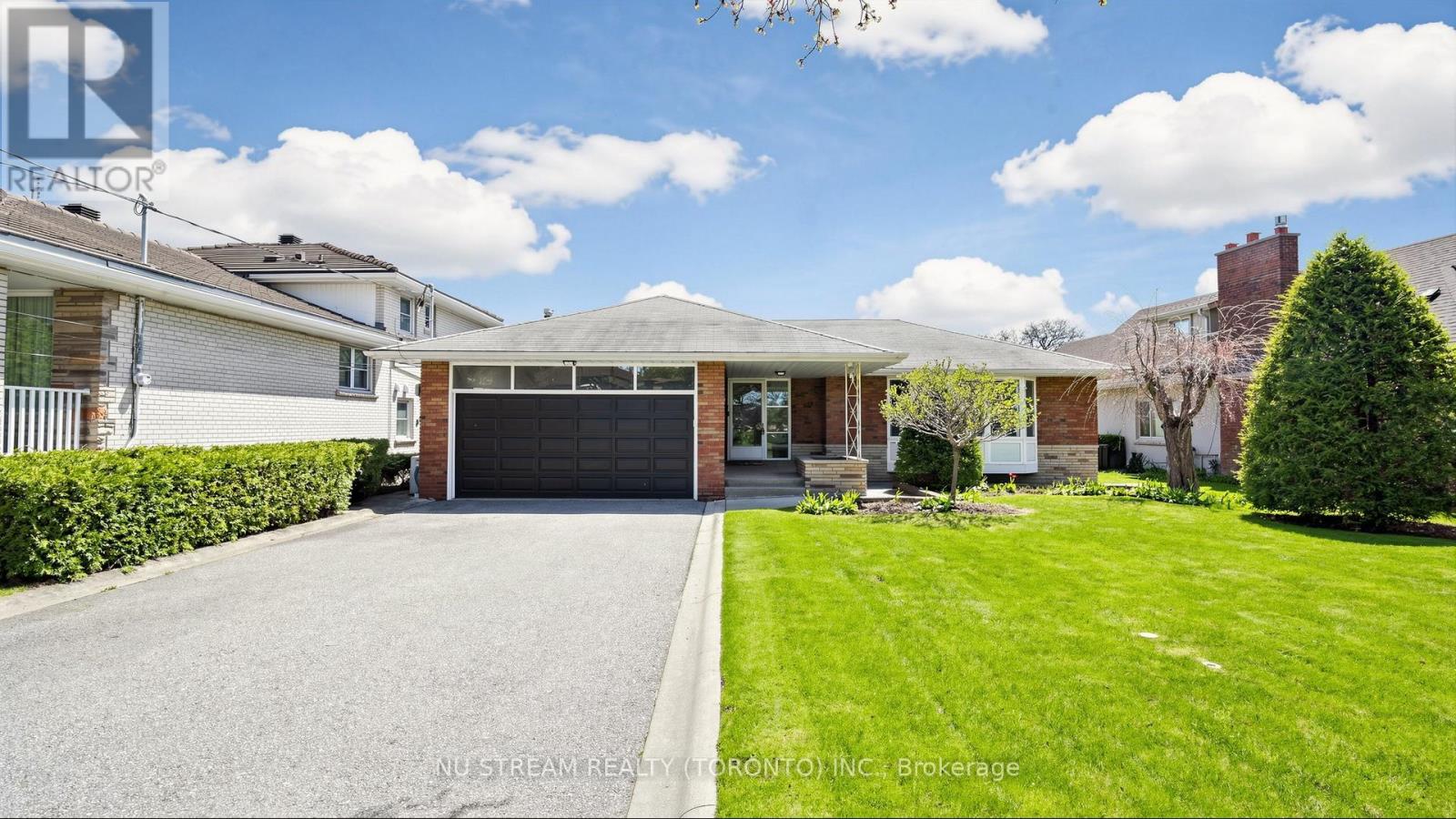 MLS® listing #29678019 for sale located at 55 SUNVALE DRIVE