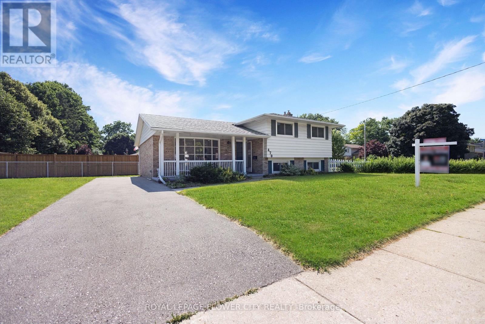 MLS® listing #29678064 for sale located at 470 FRANKLIN STREET N