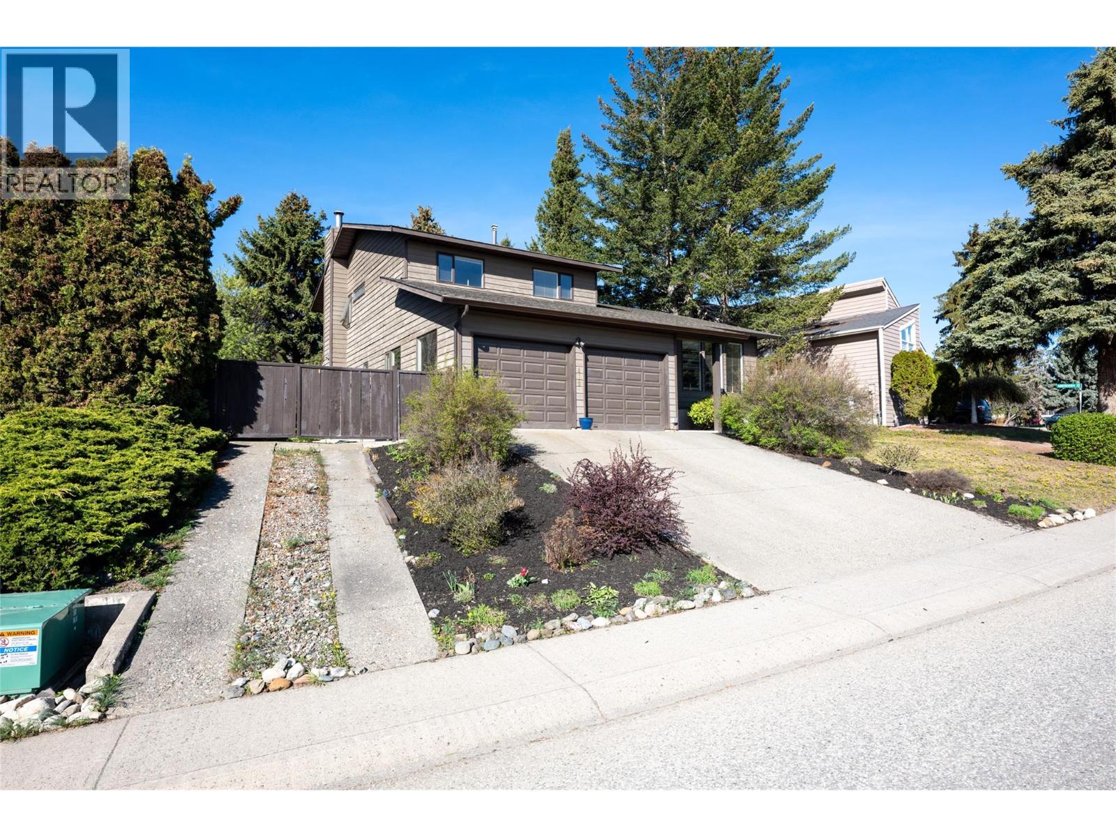 MLS® listing #29679121 for sale located at 419 Laurier Drive