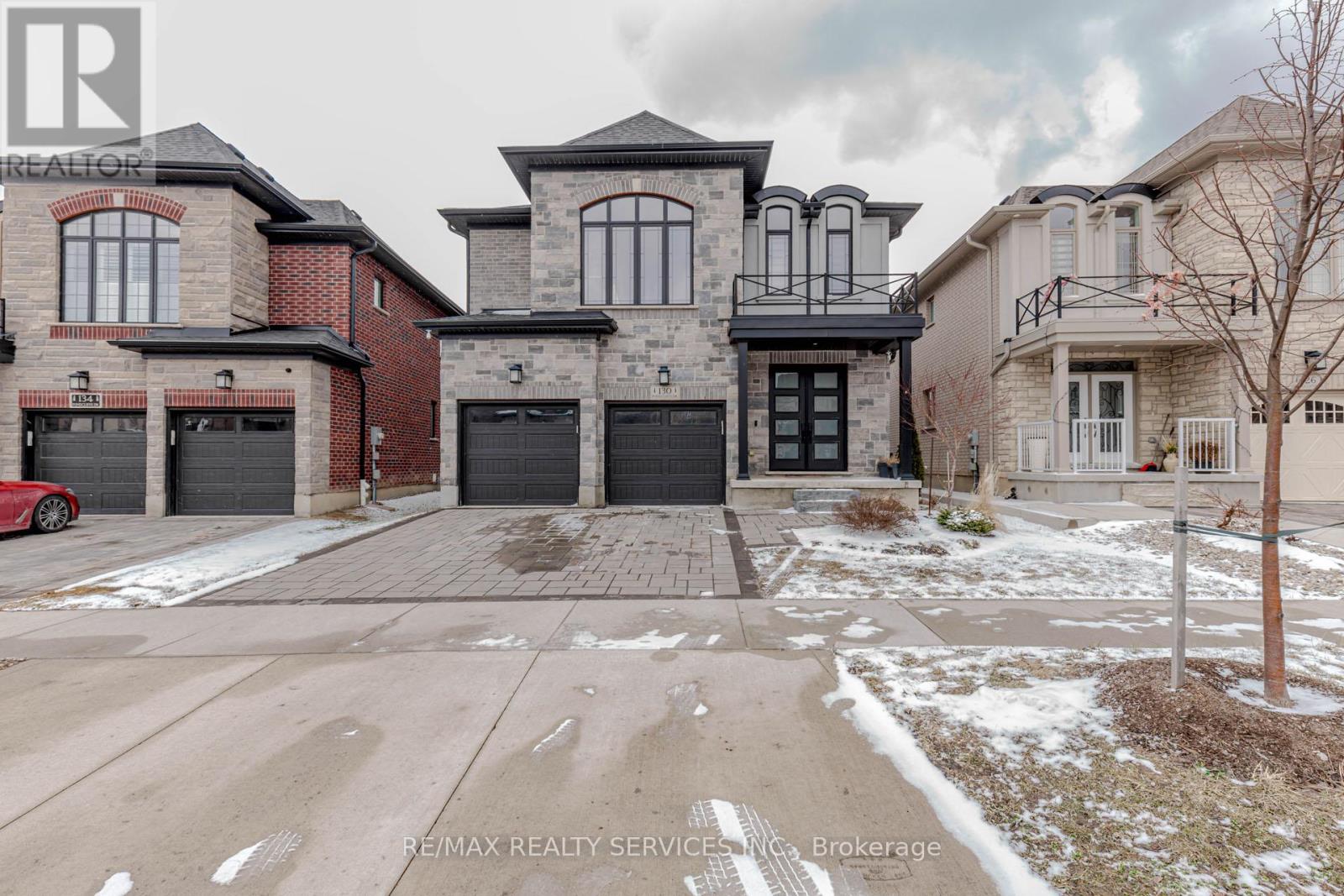MLS® listing #29679290 for sale located at 130 PONDCLIFFE DRIVE