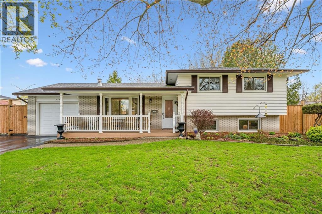 MLS® listing #29680860 for sale located at 574 SPRUCEHILL Avenue