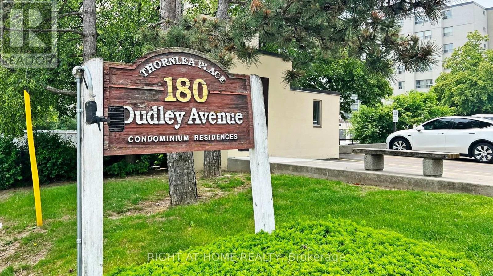 MLS® listing #29682863 for sale located at 607 - 180 DUDLEY AVENUE