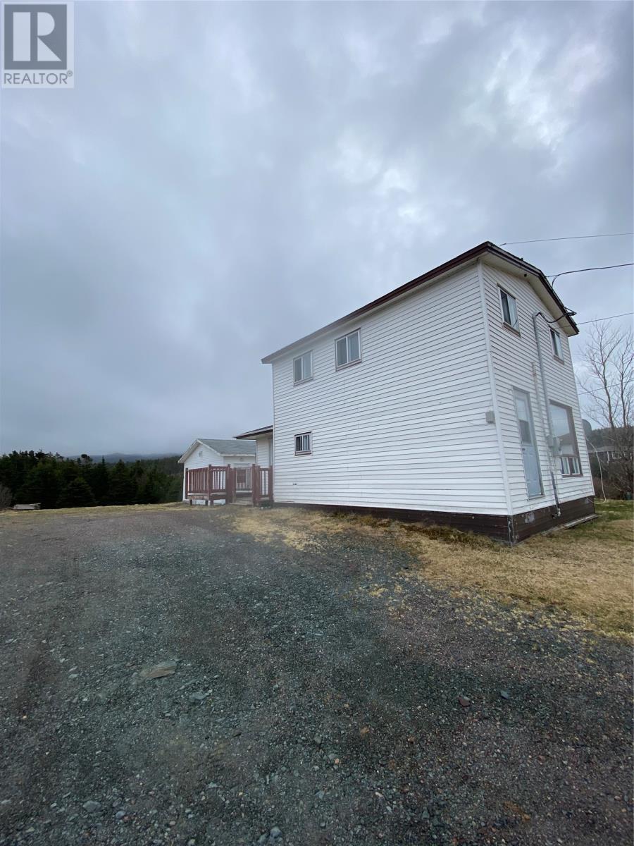 MLS® listing #29683270 for sale located at 105 Creston Boulevard