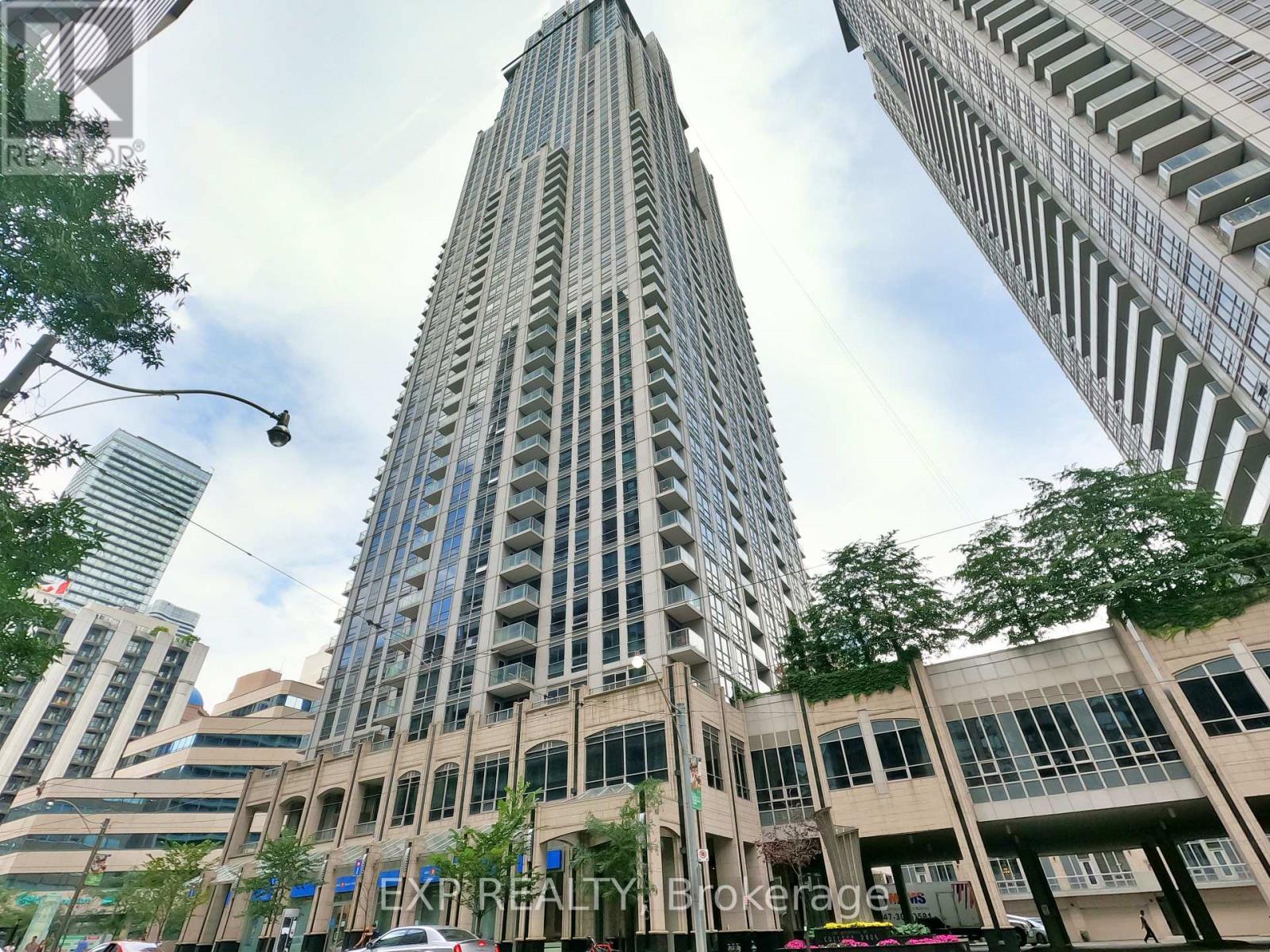 MLS® listing #29683664 for sale located at 2512 - 763 BAY STREET