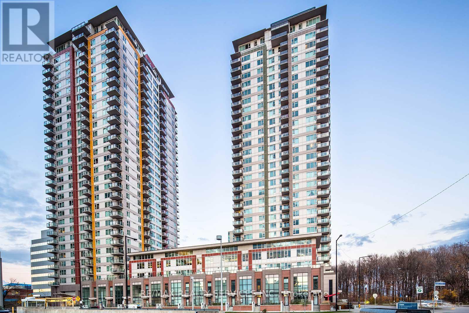 MLS® listing #29684105 for sale located at 1002 - 25 TOWN CENTRE COURT