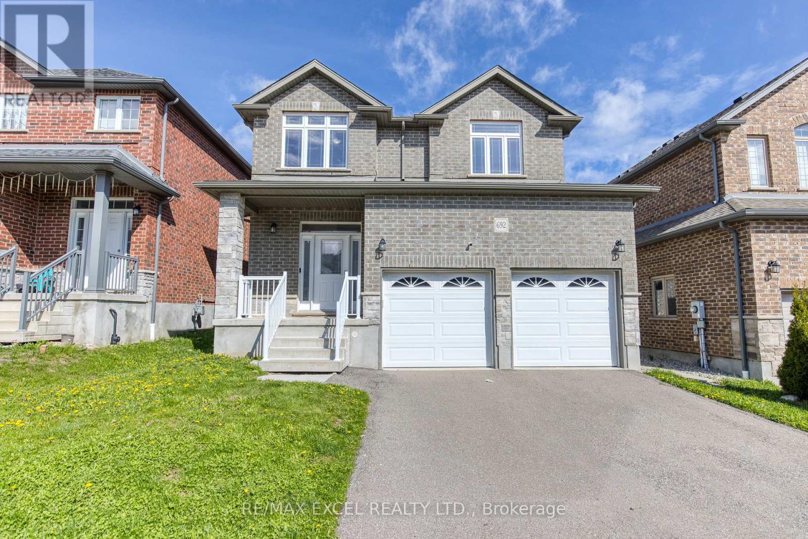 MLS® listing #29685744 for sale located at 692 INDIAN GRASS STREET