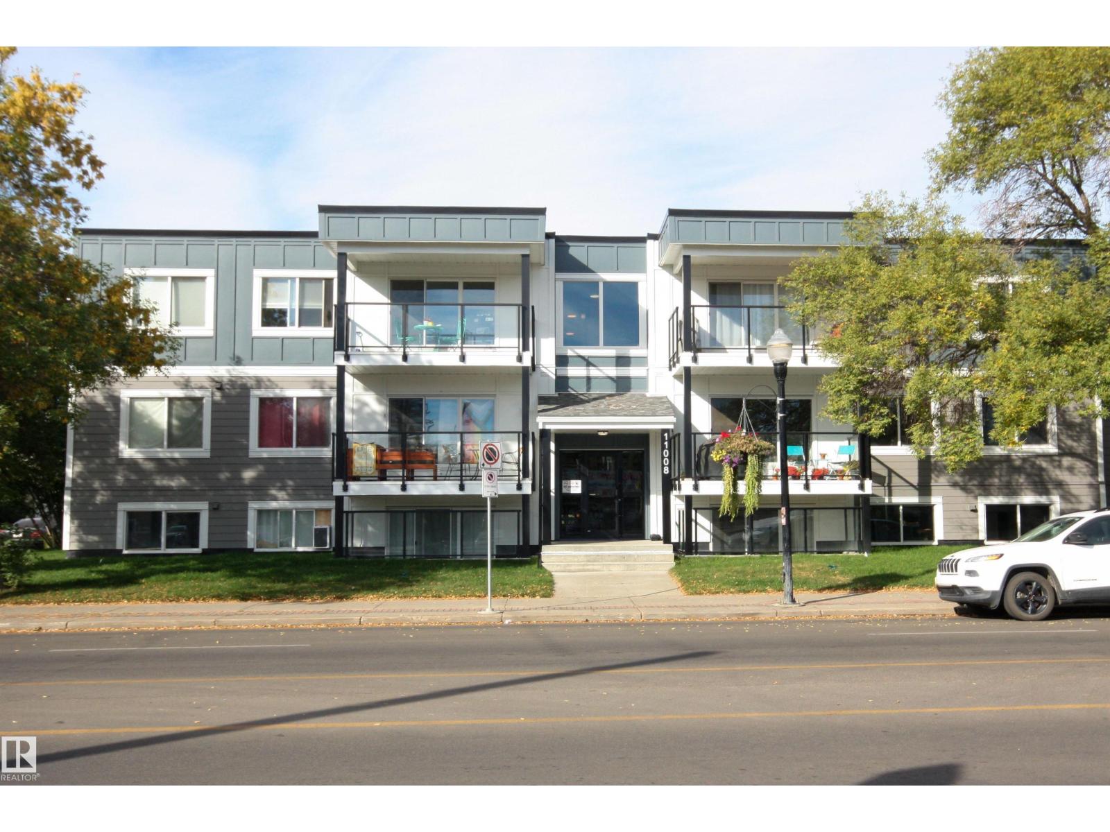 MLS® listing #29687889 for sale located at 11008 124 ST NW