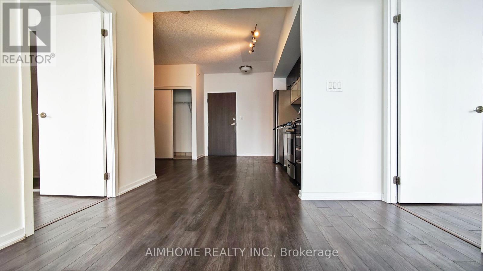 MLS® listing #29689122 for sale located at 1107 - 68 ABELL STREET