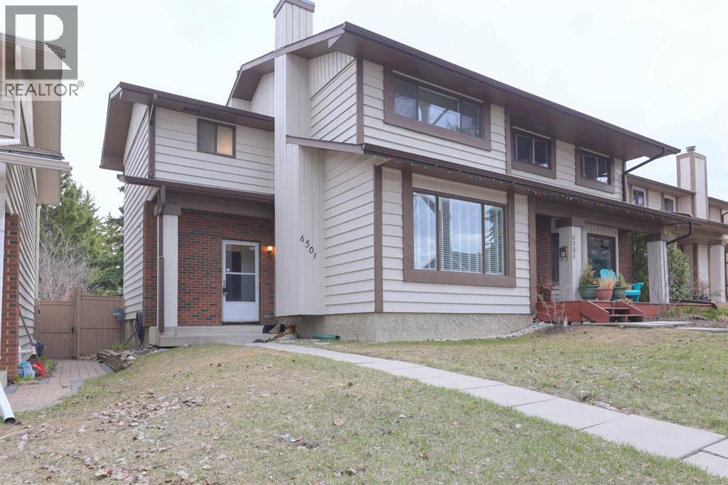 MLS® listing #29690688 for sale located at 6501 Coach Hill Road SW