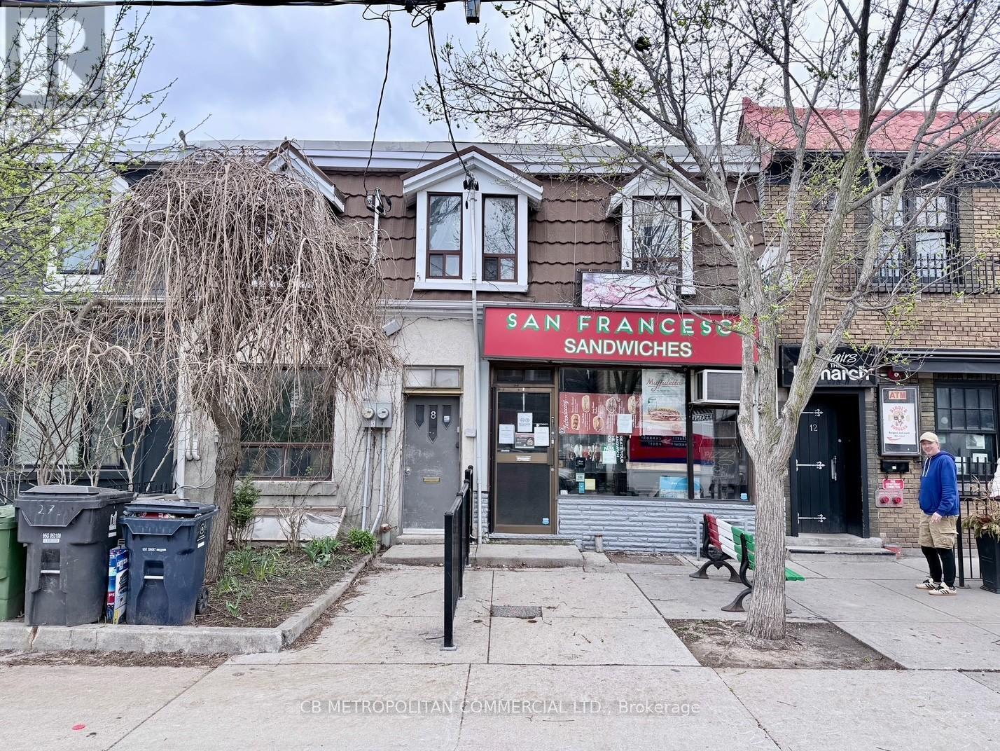 MLS® listing #29690953 for sale located at 8-10 CLINTON STREET