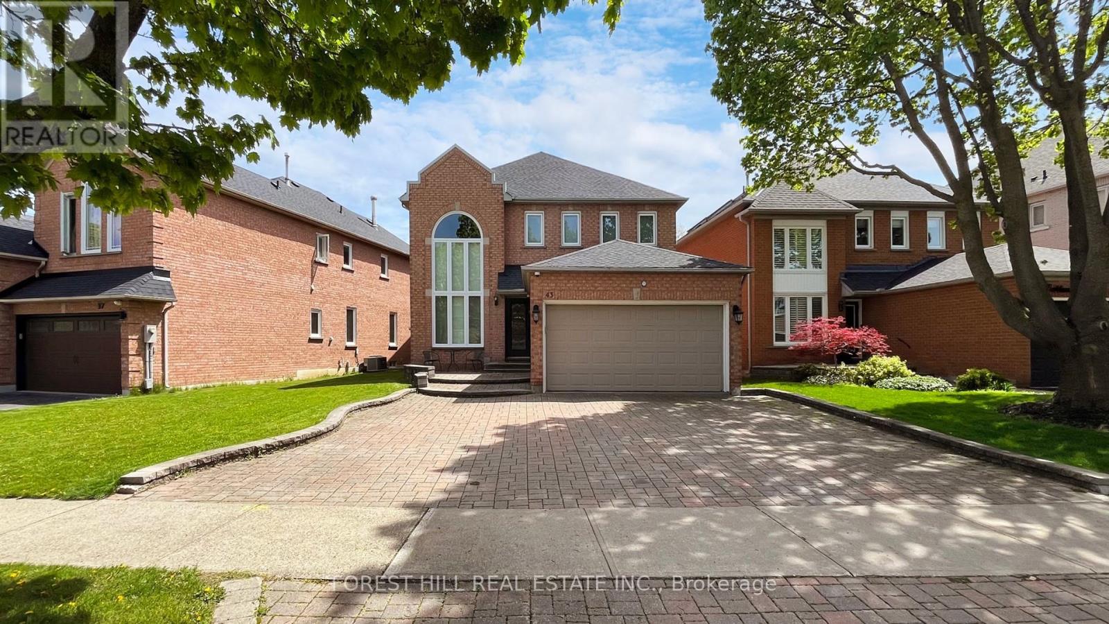 MLS® listing #29692160 for sale located at 43 OAKHURST DRIVE