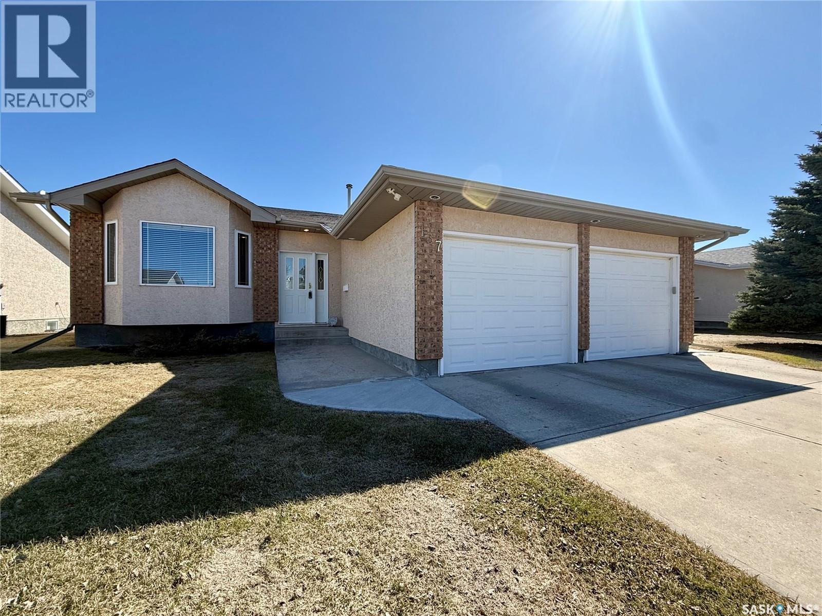 MLS® listing #29692224 for sale located at 137 Caldwell DRIVE