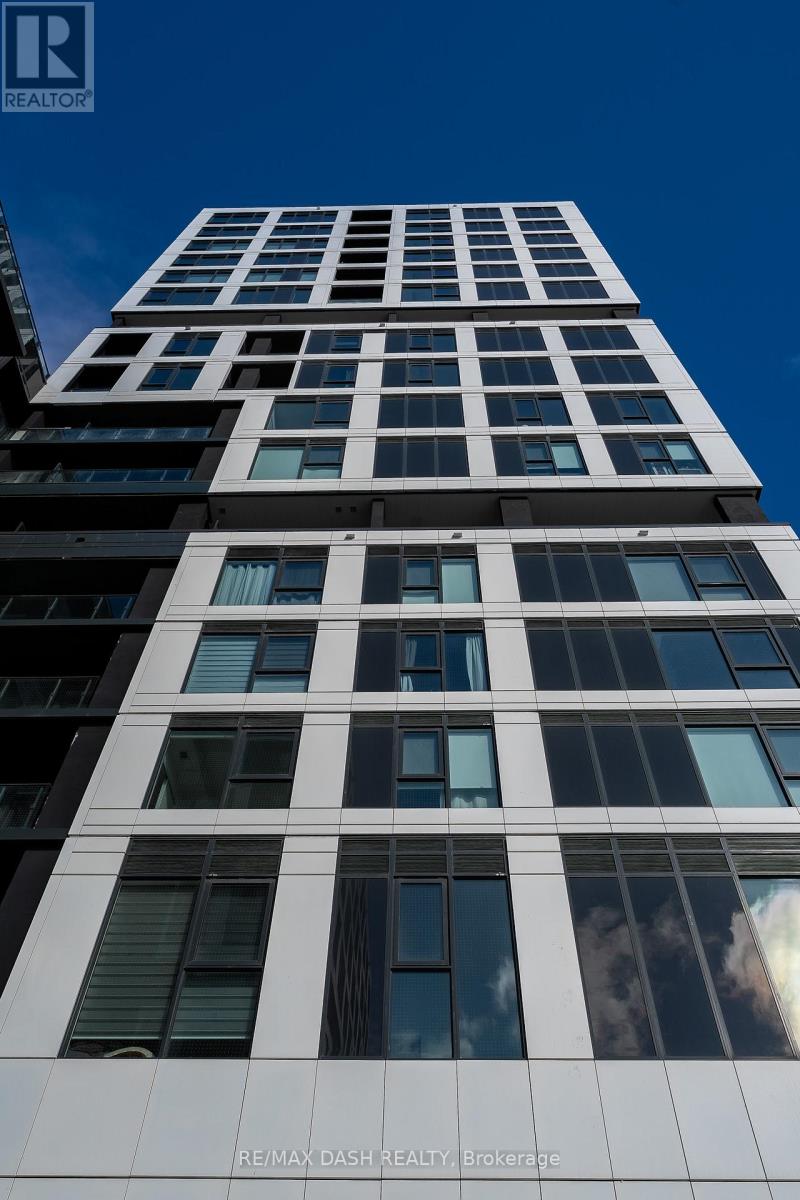 MLS® listing #29692414 for sale located at 1106 - 1007 THE QUEENSWAY AVENUE