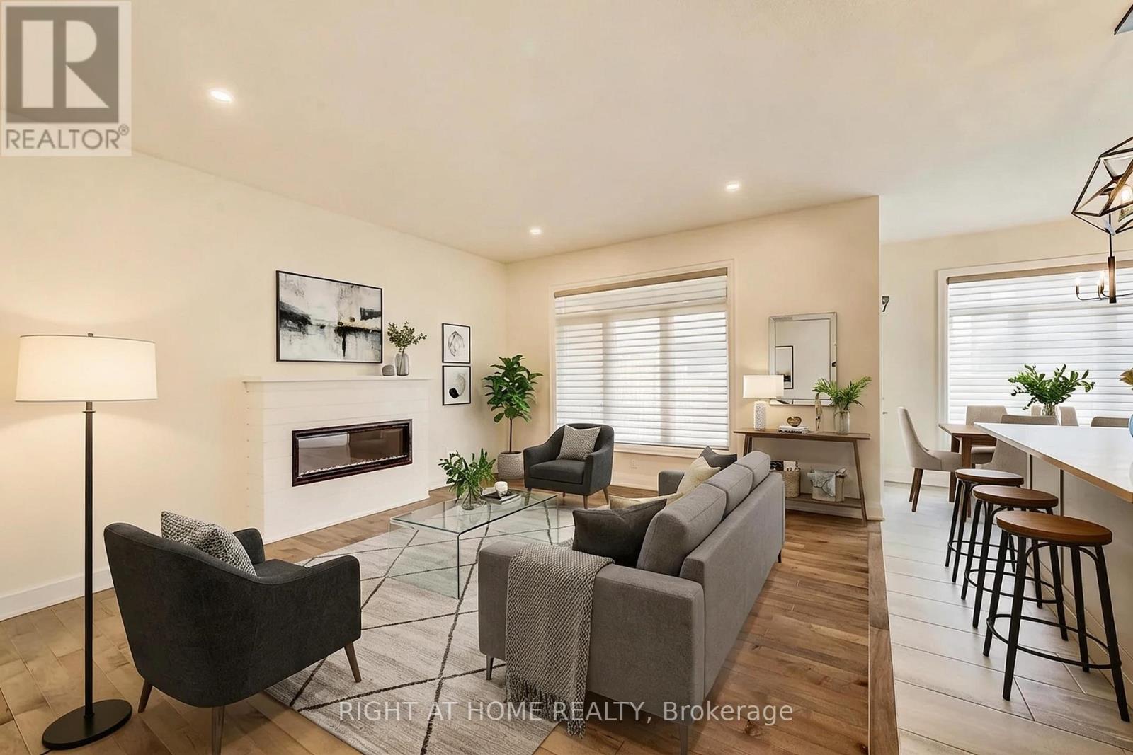 MLS® listing #29693021 for sale located at 138 WOODBERRY CRESCENT