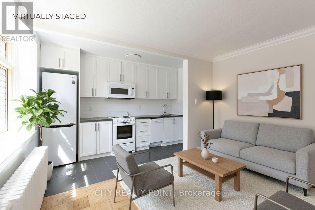 MLS® listing #29693334 for sale located at 903 - 276 ST GEORGE STREET