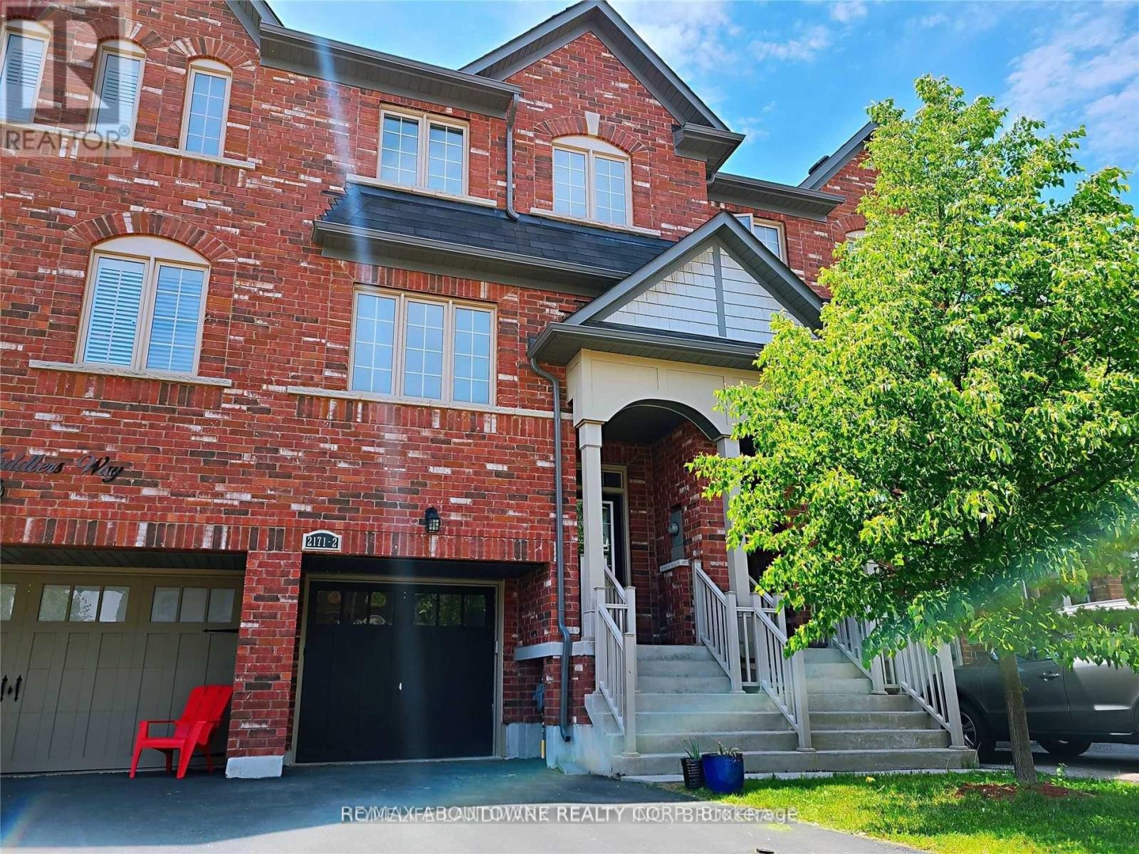 MLS® listing #29693348 for sale located at 2 - 2171 FIDDLERS WAY