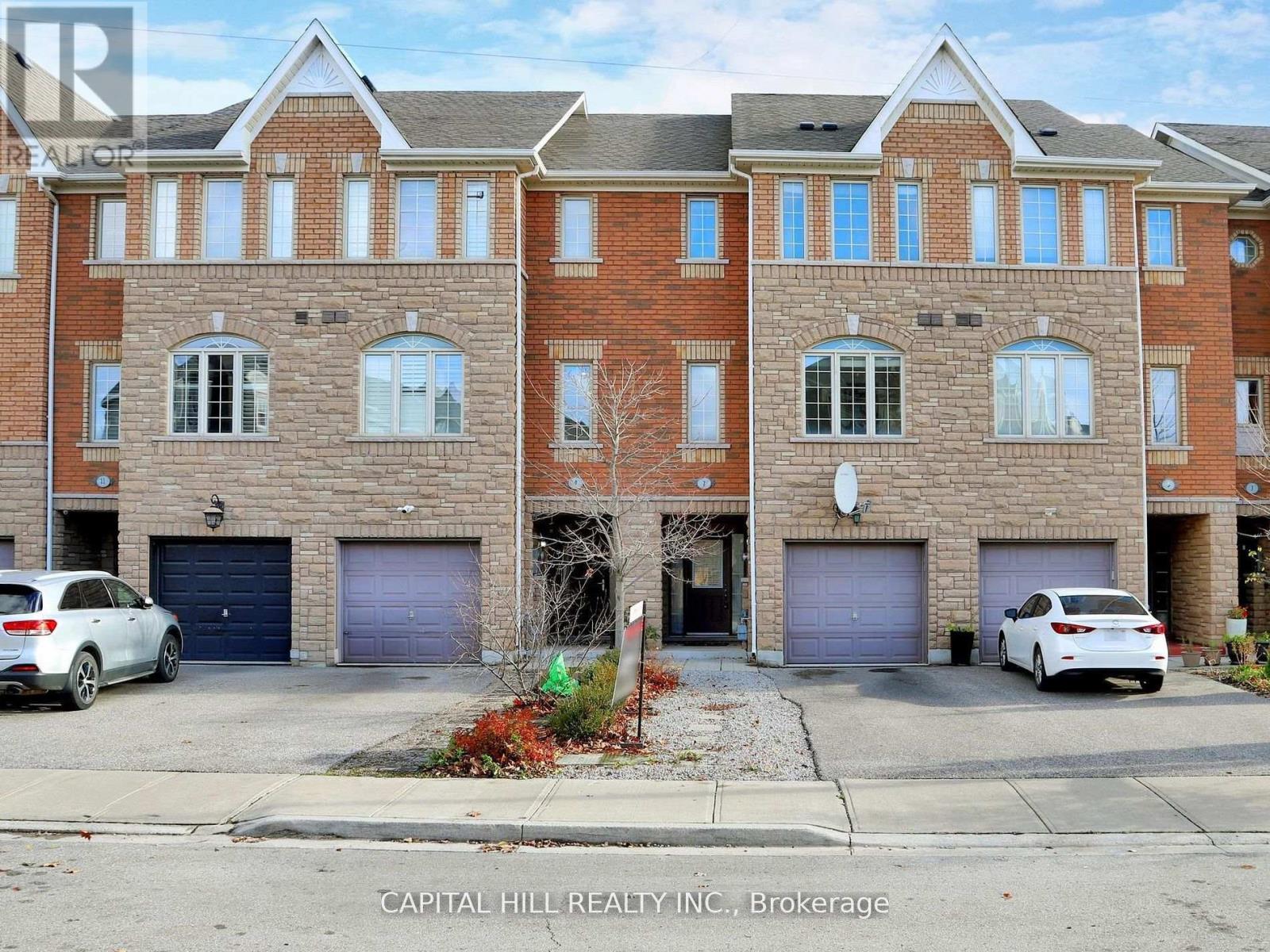 MLS® listing #29693369 for sale located at 7 PIDGEON STREET