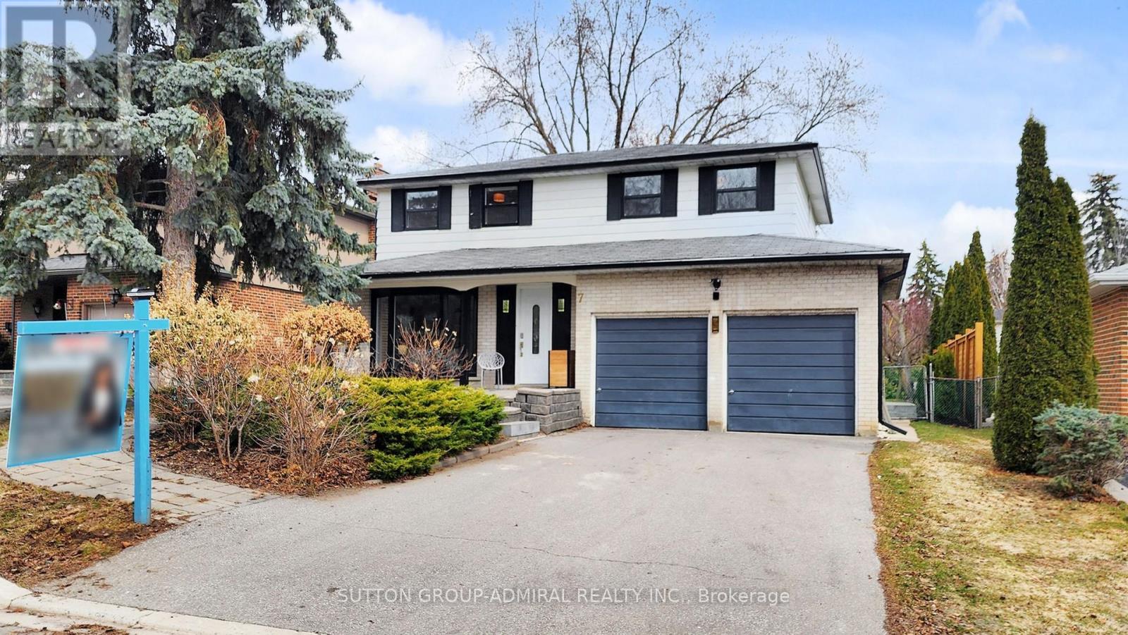 MLS® listing #29693377 for sale located at 7 KNOTTY PINE TRAIL