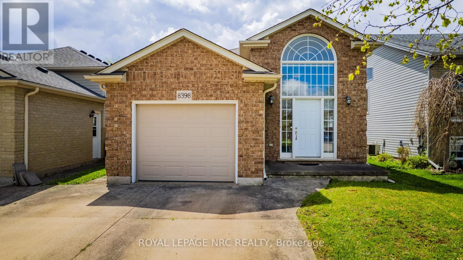 MLS® listing #29693473 for sale located at 8398 ATACK COURT