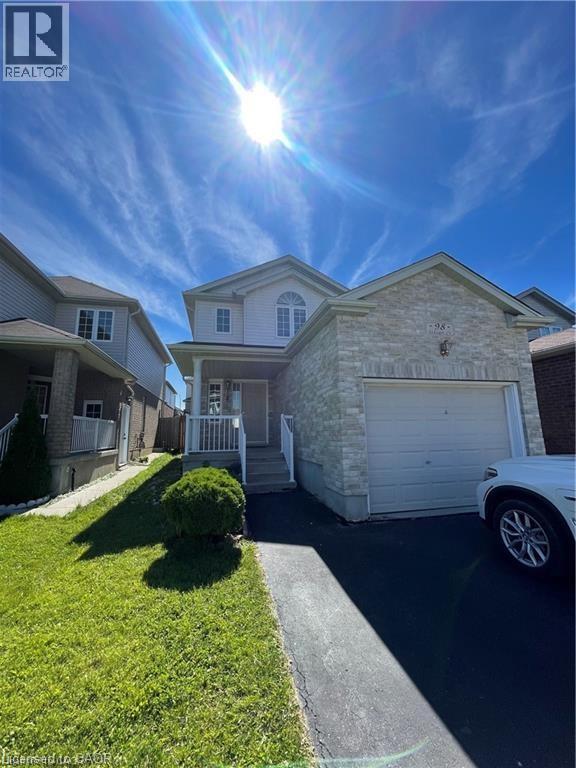 MLS® listing #29693538 for sale located at 98 UDVARI Crescent