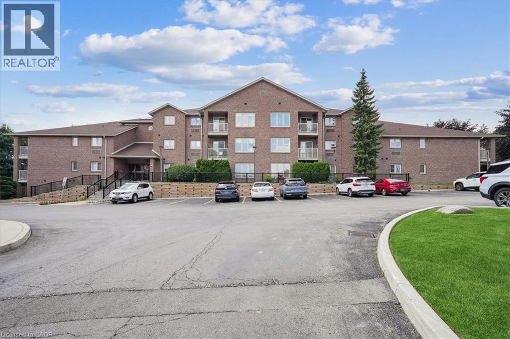 MLS® listing #29693834 for sale located at 3050 PINEMEADOW Drive Unit# 62