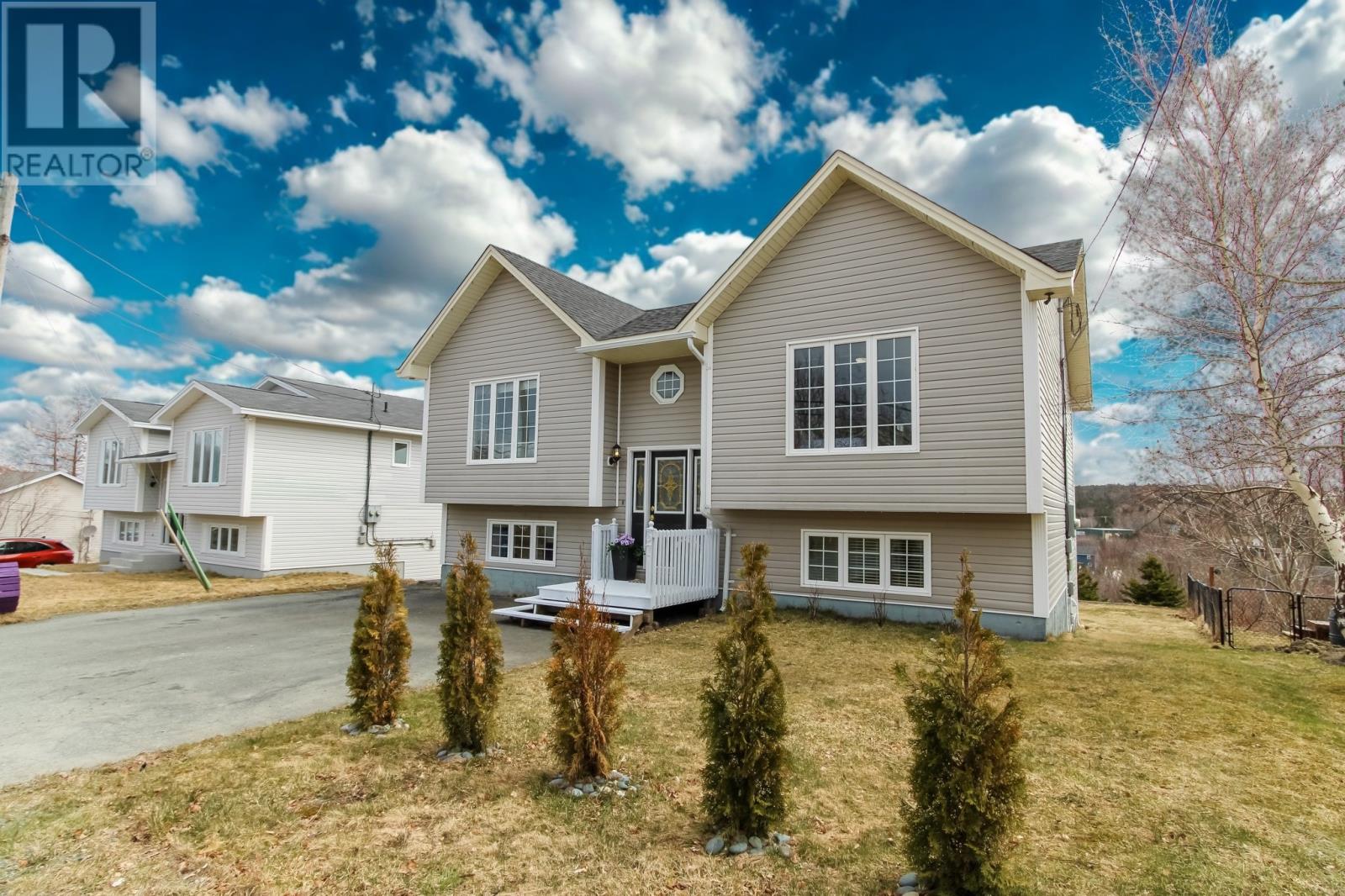 MLS® listing #29693997 for sale located at 37 Convent Lane
