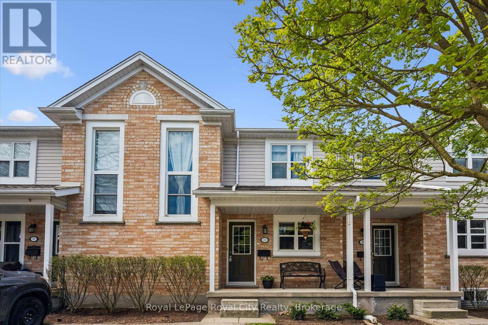 MLS® listing #29694161 for sale located at 24 - 240 LONDON ROAD W