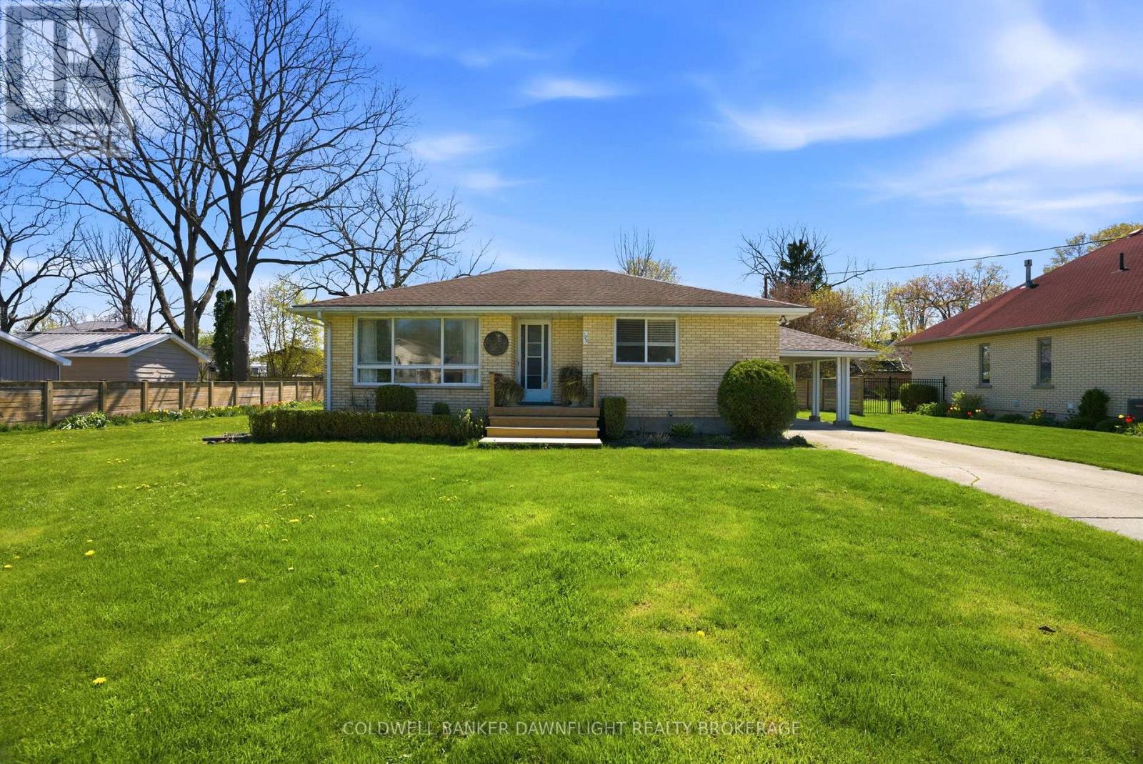 MLS® listing #29694178 for sale located at 195 BETHANY STREET