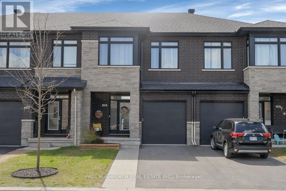 MLS® listing #29695380 for sale located at 804 CHIPPING CIRCLE