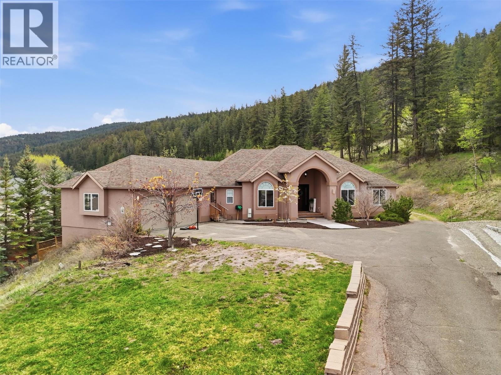 MLS® listing #29695941 for sale located at 2001 HUGH ALLAN Drive