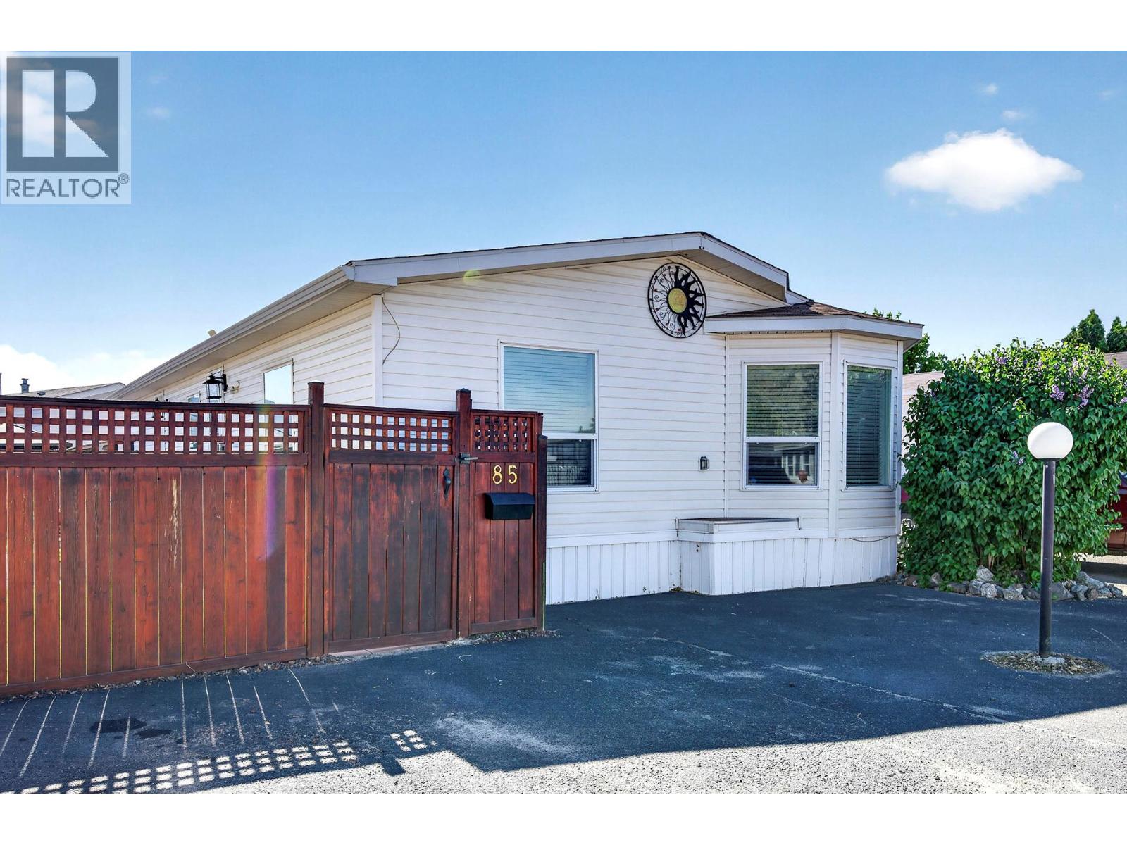 MLS® listing #29697102 for sale located at 1655 Ord Road Unit# 85