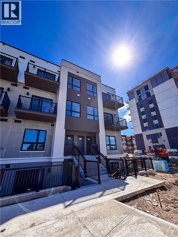 MLS® listing #29698996 for sale located at Q13 - 25 PALACE STREET