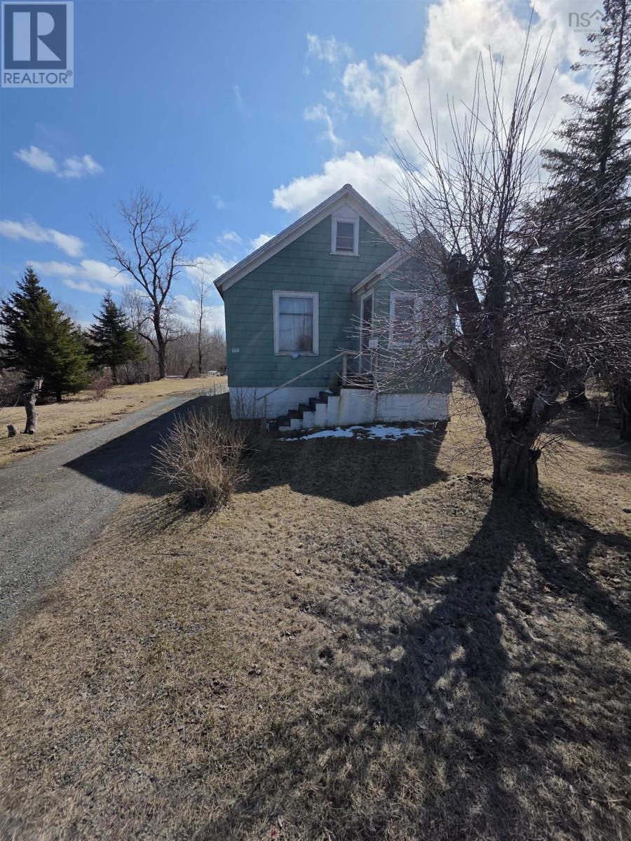MLS® listing #29700278 for sale located at 660 Grand Lake Road