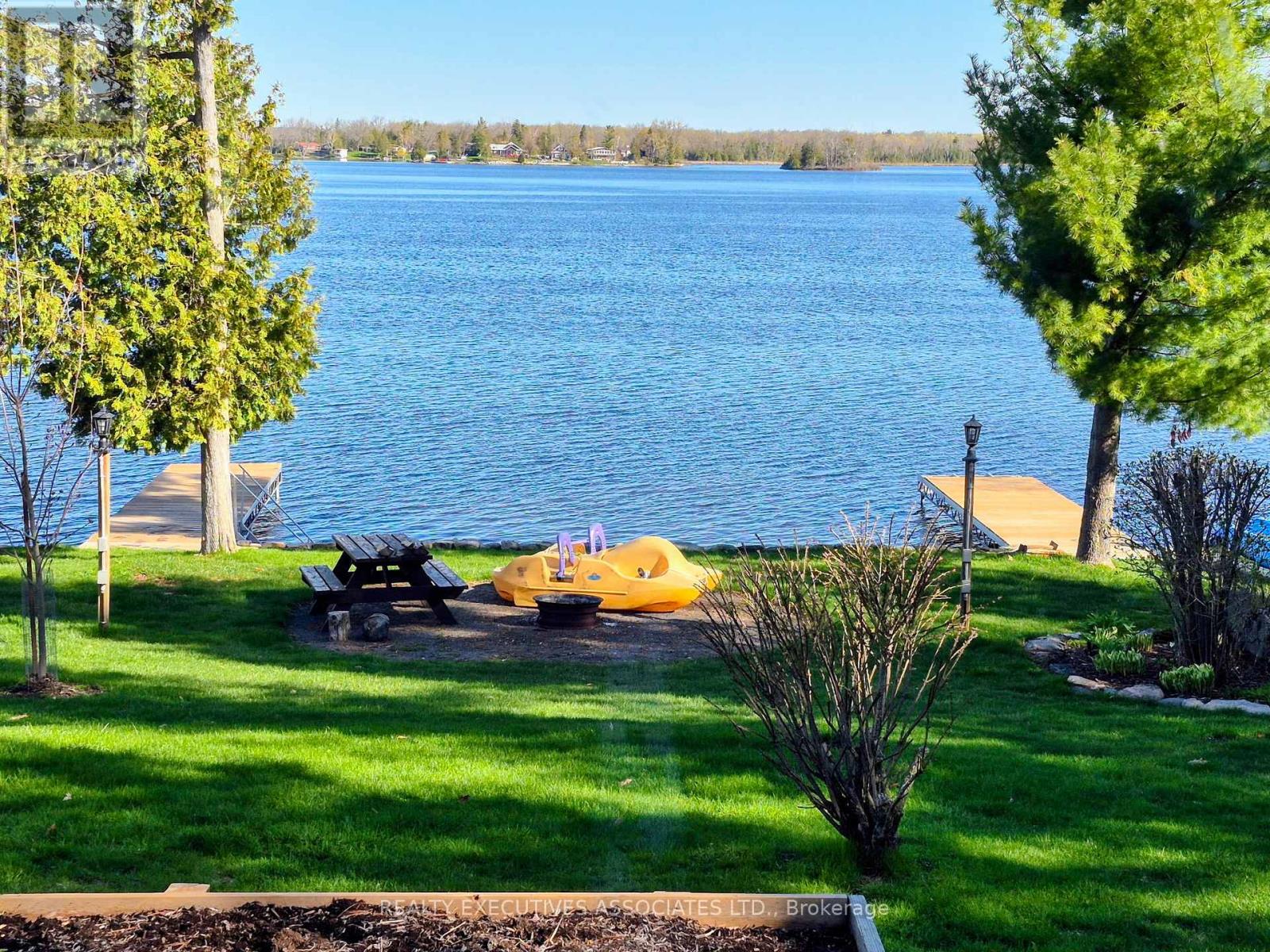 MLS® listing #29700571 for sale located at 36 WEST LANE
