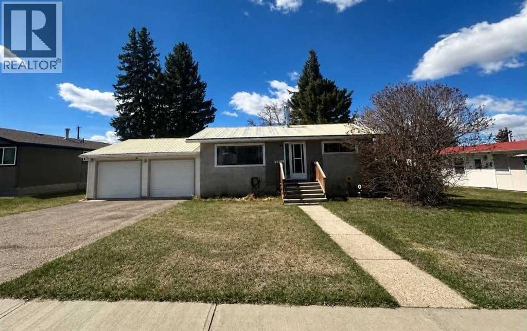 MLS® listing #29700625 for sale located at 4410 43 Street