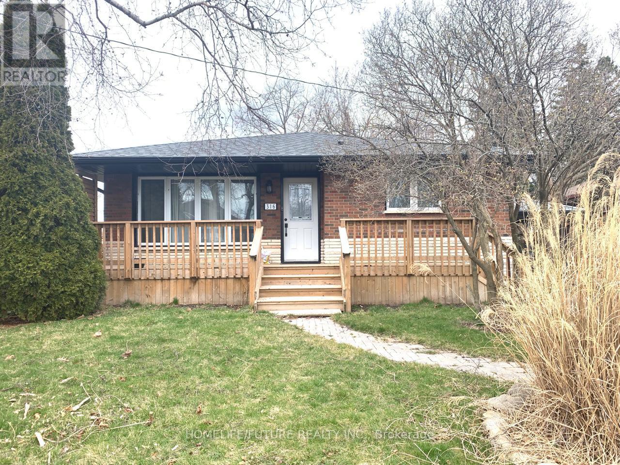 MLS® listing #29701598 for sale located at 316 WALMER ROAD