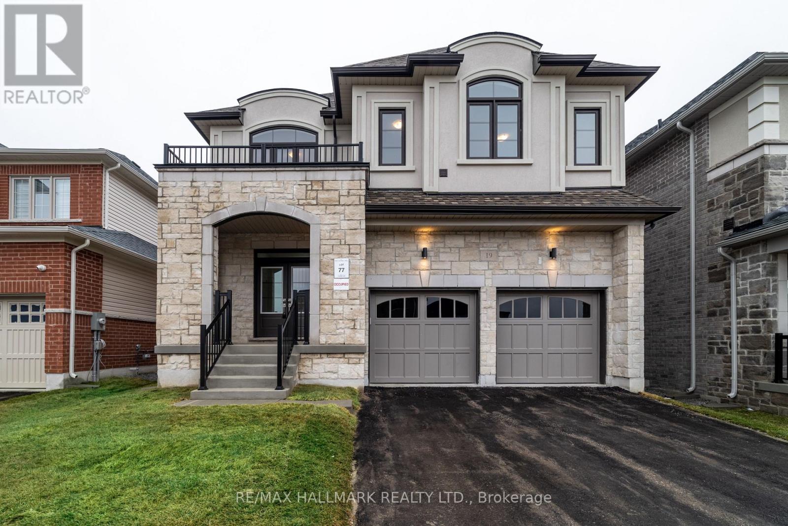 MLS® listing #29702084 for sale located at 19 STENNETT DRIVE