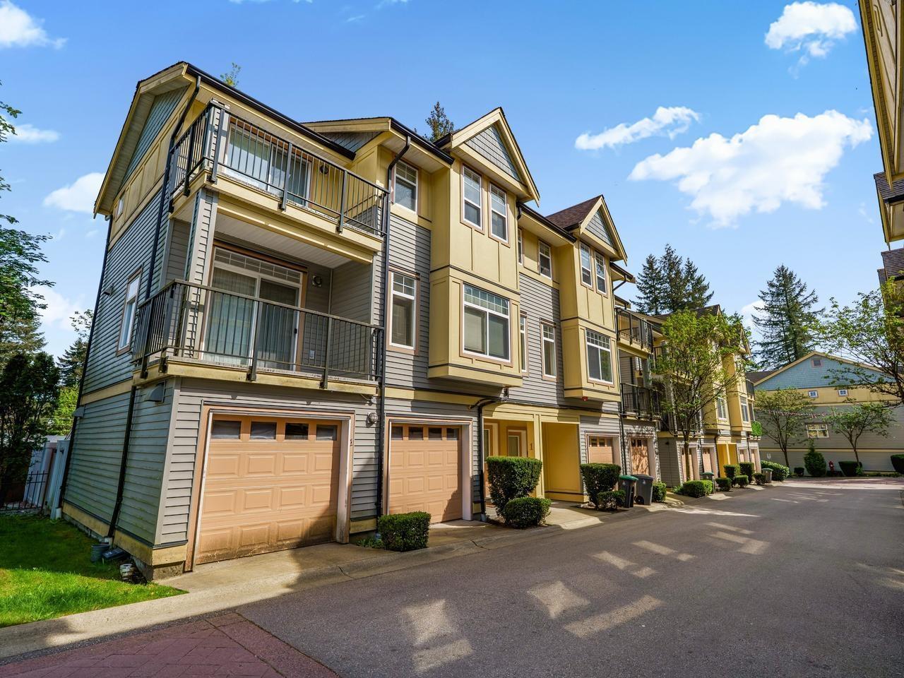 MLS® listing #29702419 for sale located at 2 15518 103A AVENUE