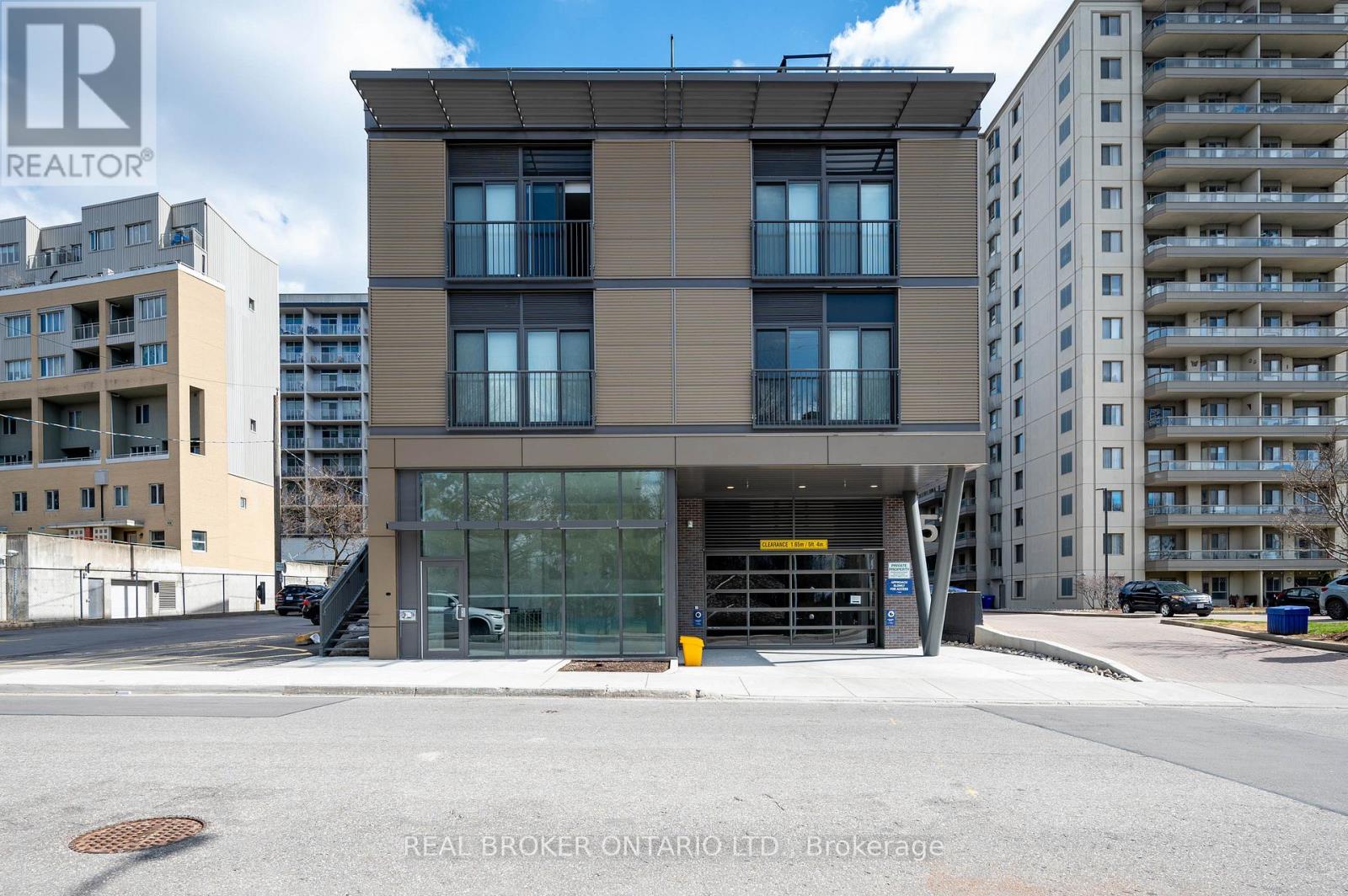 MLS® listing #29702483 for sale located at 207 - 51 DAVID STREET