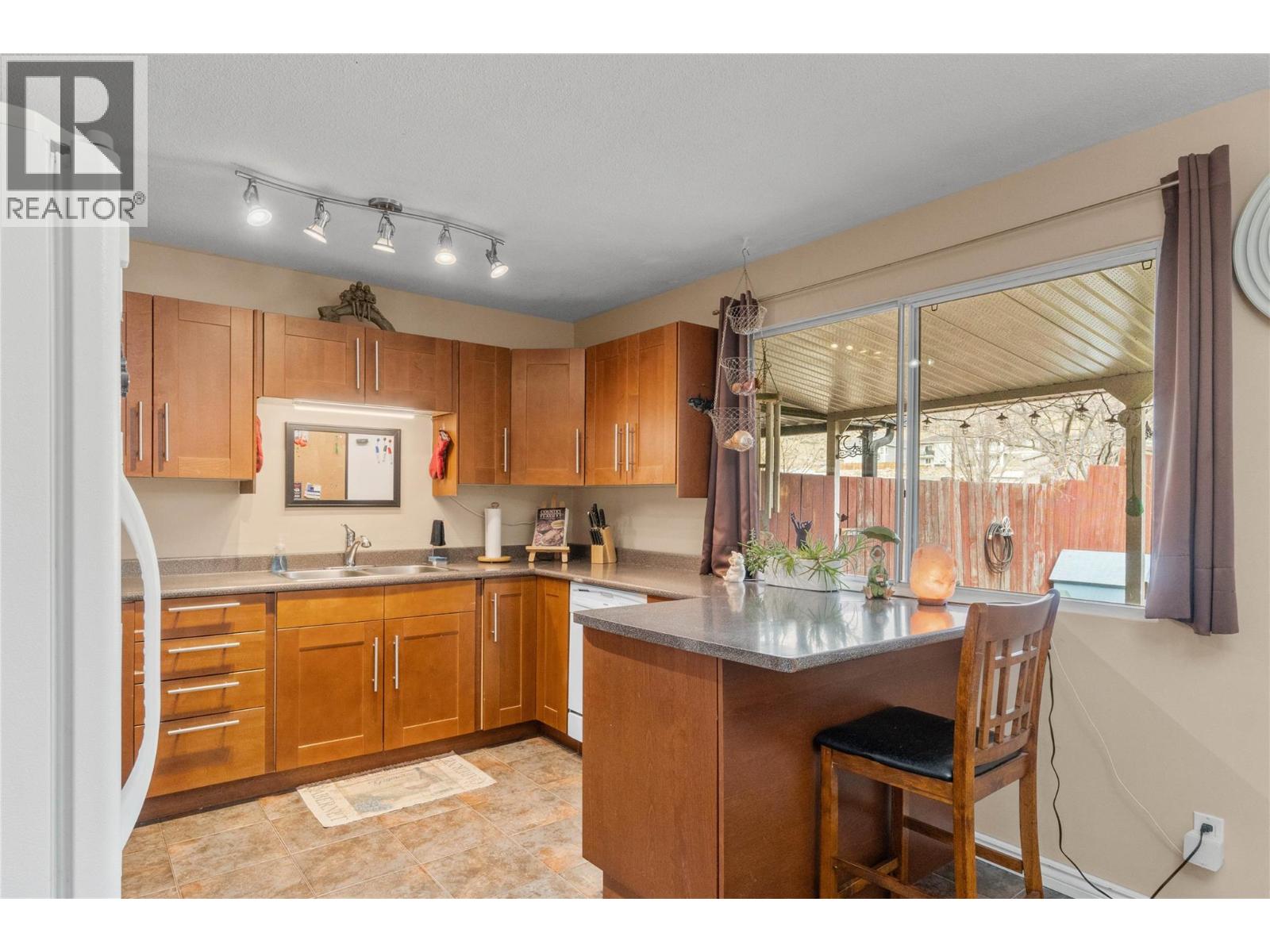 MLS® listing #29703024 for sale located at 1173 PONLEN Street Unit# 19