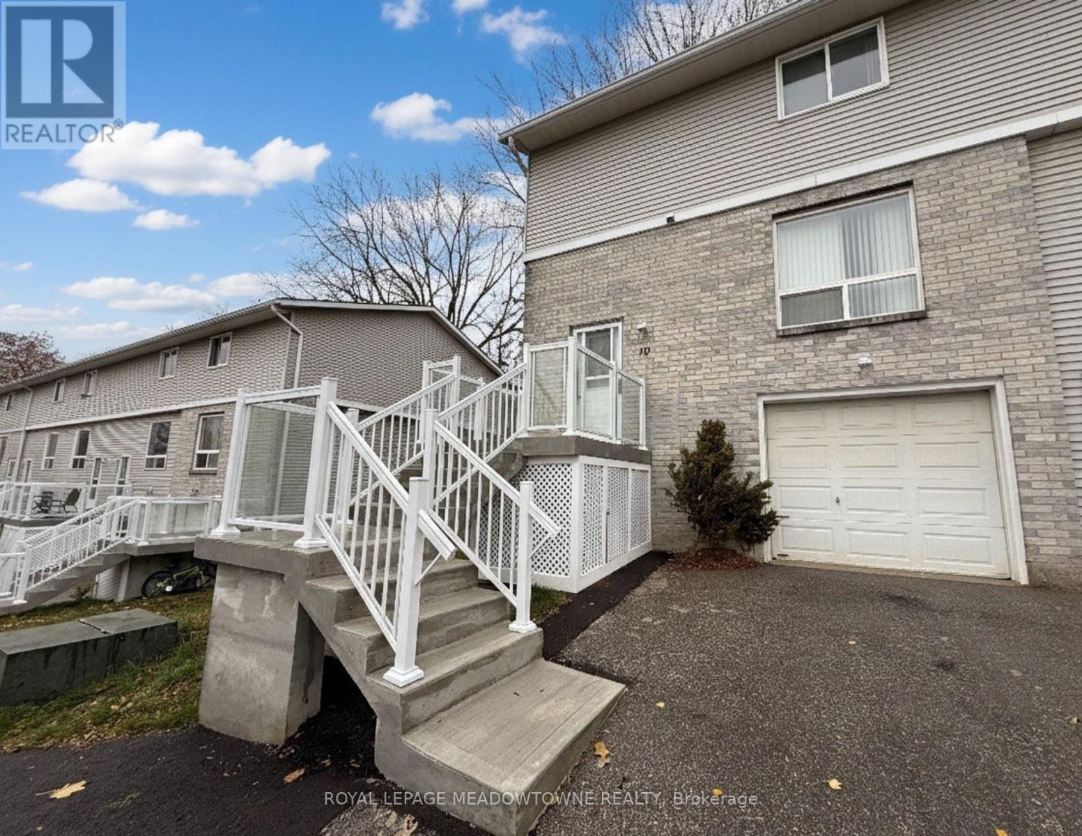 MLS® listing #29707609 for sale located at 10 - 648 DOON VILLAGE ROAD