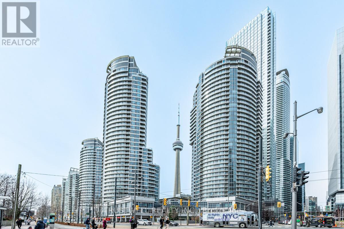 MLS® listing #29707743 for sale located at 511 - 208 QUEENS QUAY W